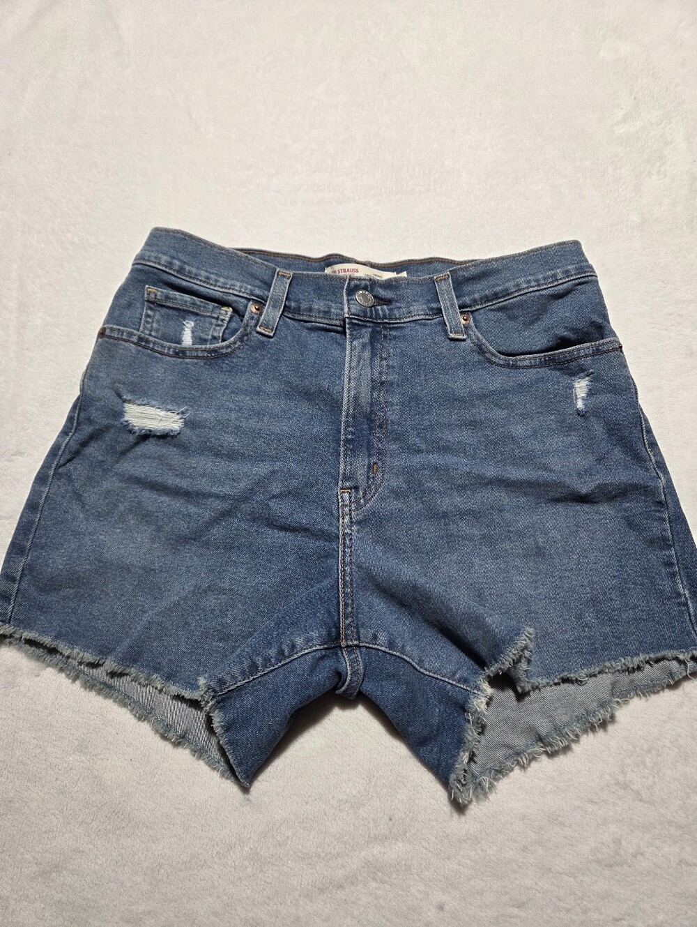 Levi Strauss Signature Vintage Original Mid-Rise Shorts 4” Distressed Size 4/W27